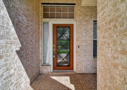 10 Tillamook Court - Photo 1