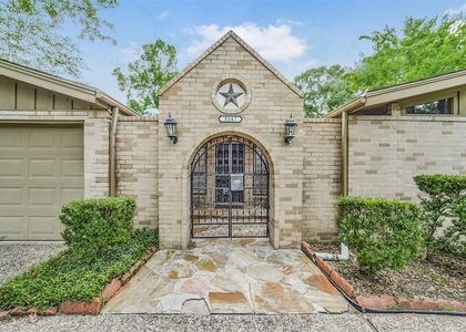 5147 Beechnut Street - Photo 1