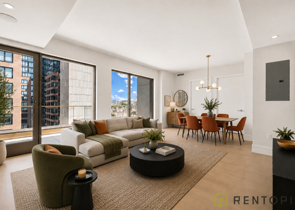 960 Franklin Avenue - Photo 1