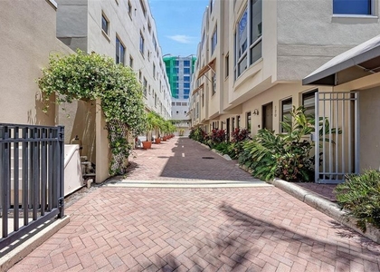 235 Cocoanut Avenue - Photo 1