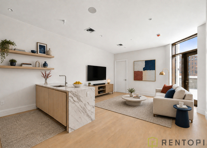 960 Franklin Avenue - Photo 1