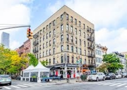1590 Lexington Avenue  - Photo 1