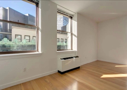 37 Wall Street - Photo 1