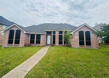 716 Elm Falls Place - Photo 1