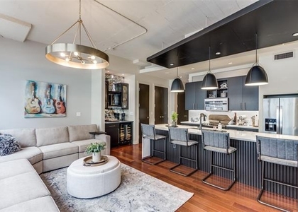 2600 W 7th Street - Photo 1