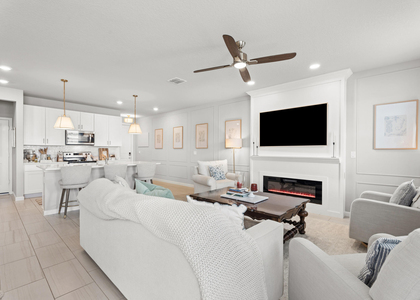 5612 Se Edgewater Circle - Photo 1