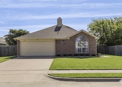 1322 Indian Wells Trail - Photo 1