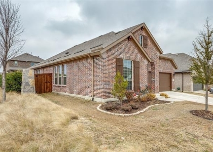 1600 Bird Cherry Lane - Photo 1