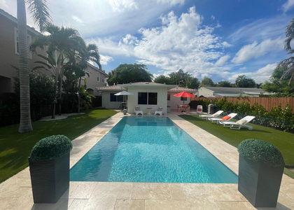 632 Sw 8th Avenue - Photo 1