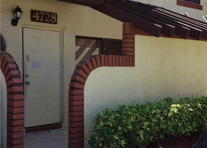 4728 Nw 90th Avenue - Photo 1