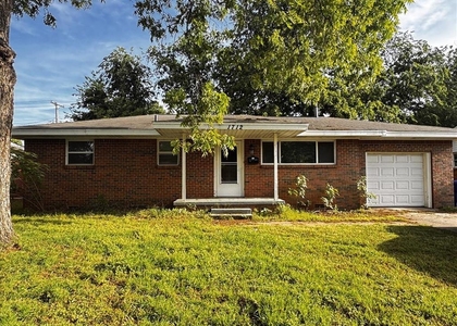 1712 W Boyd Street - Photo 1