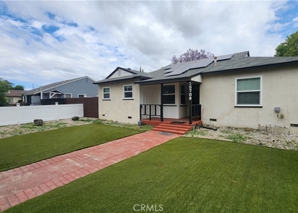 15709 Devonshire - Photo 1