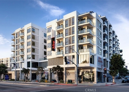 511 S Harbor - Photo 1