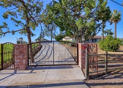 12646 10th Street - Photo 1
