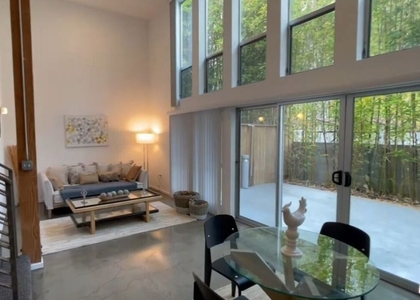 4133 Redwood Avenue - Photo 1