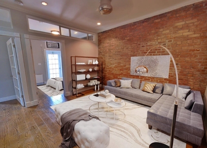 West 14th Street - Photo 1