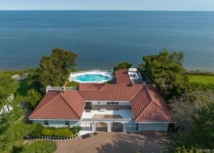 10 Beach Hill Drive - Photo 1