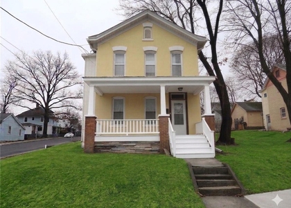 63 Broad Street - Photo 1
