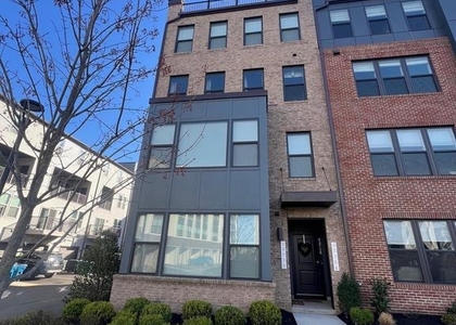 43756 Transit Square - Photo 1