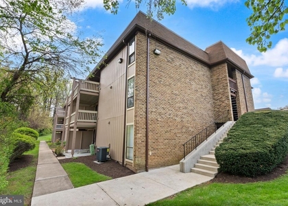 8511 Barrington Court - Photo 1