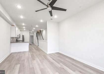 5217 Irving Street - Photo 1