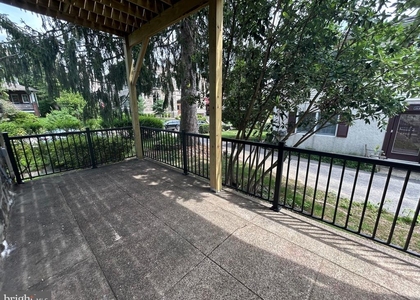 212 Forrest Avenue - Photo 1