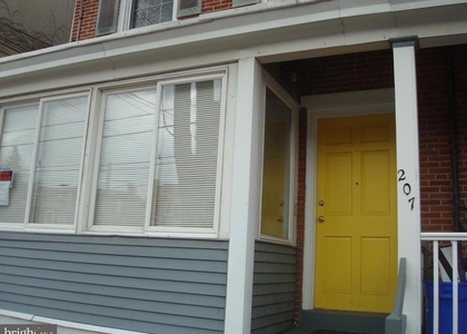 207 Wollerton Street - Photo 1