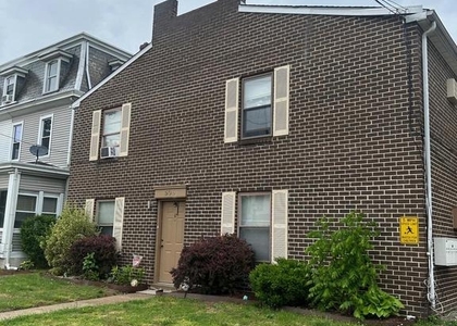 504-506 Cinnaminson Avenue - Photo 1