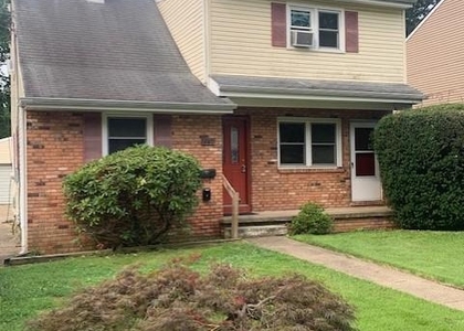 442 Buttonwood Avenue - Photo 1