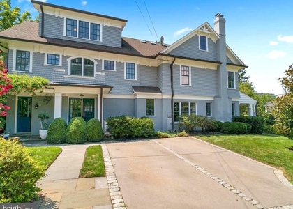 4400 Elm Street - Photo 1