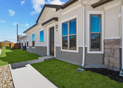 476 Suffield Dr - Photo 1