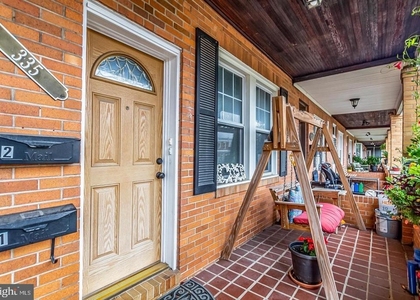 335 Drew Street - Photo 1