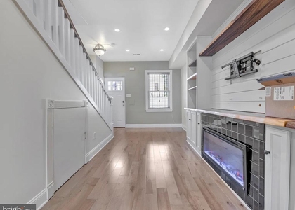 639 20th Street Ne - Photo 1