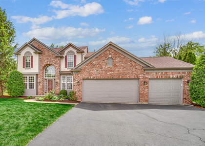 1044 Oakhill Drive - Photo 1