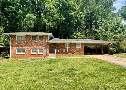 2612 Dawn Drive - Photo 1