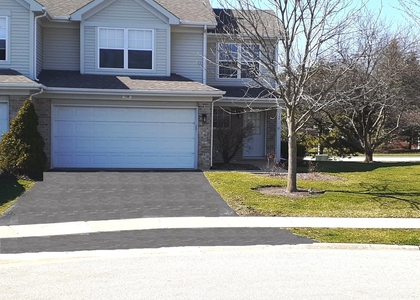 156 Castlewood Court - Photo 1