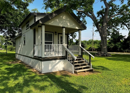 103 Pitts Rd - Photo 1