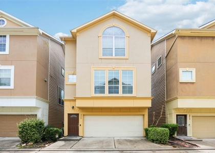 3214 Clearview Circle - Photo 1