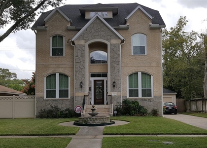 5105 Maple Street - Photo 1