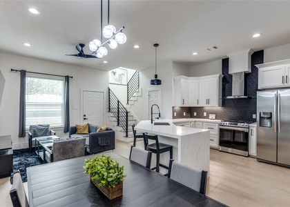 5618 Canal Street - Photo 1