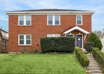 1937 W Mckinney Street - Photo 1