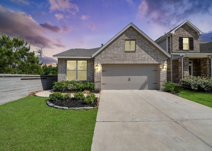 15623 Red Panda Road - Photo 1