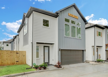 2502 W Tidwell Road - Photo 1