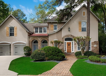 11 Lansdowne - Photo 1