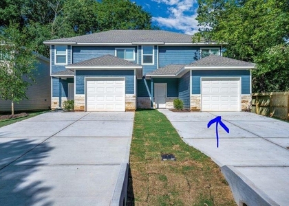 910 Shady Lane - Photo 1