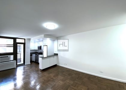 East 35th Street - Photo 1