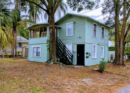 128 W North Street - Photo 1