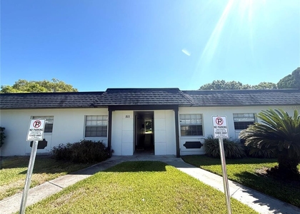 511 Duchess Court - Photo 1
