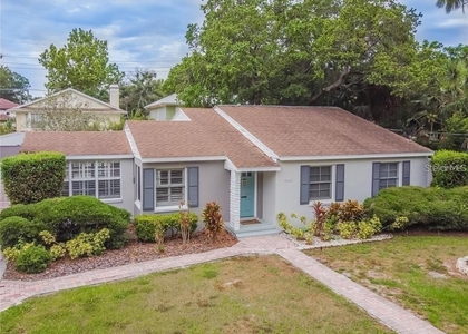 4014 W Palmira Avenue - Photo 1