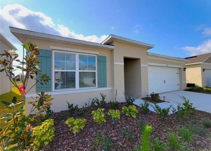 420 Noble Avenue - Photo 1
